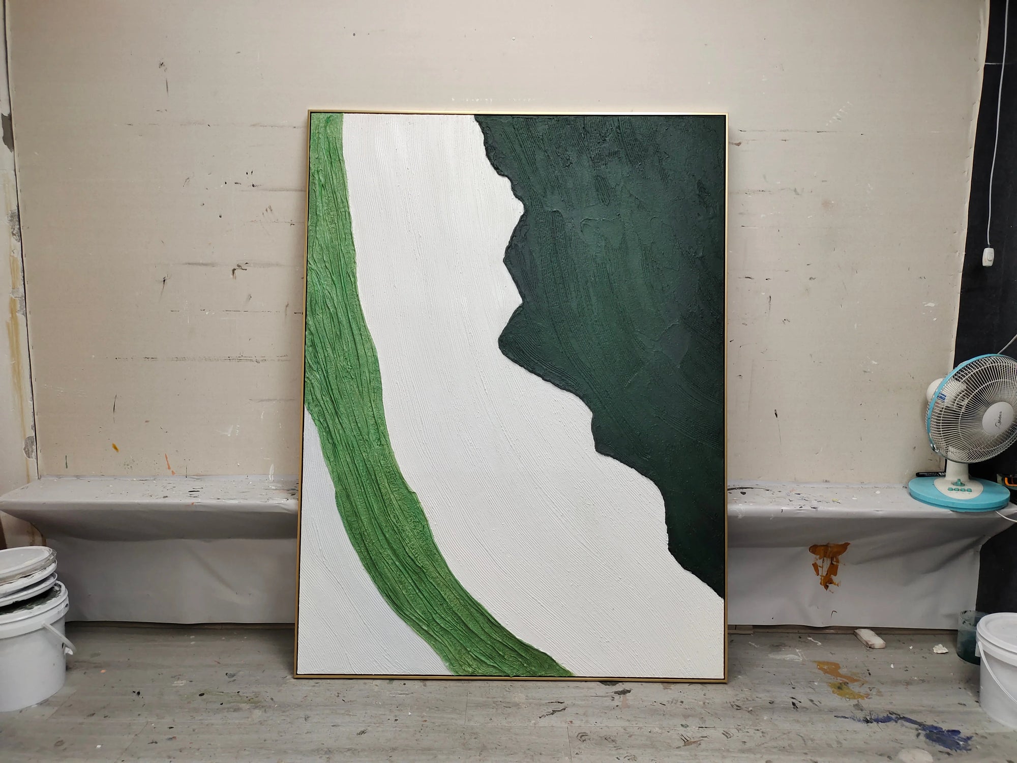 Multicolor Emerald Edge Textured Layers - Artwallpainting